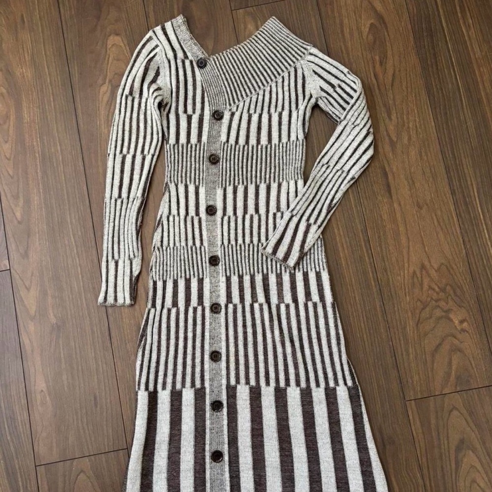 VENUS gray and Black Striped Button-Front Long Sleeve Maxi Dress
